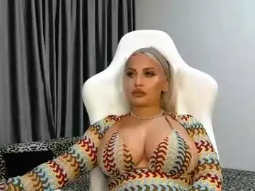Chaturbate Free Live Porn of lovelyblondyxxx