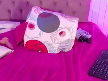 Chaturbate Free Porn Cam of lunarosse18