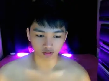 Chaturbate Live Sex Cam of mister_officer