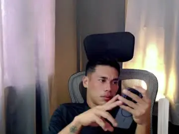 Chaturbate Live Sex of naughtyfuck_boy