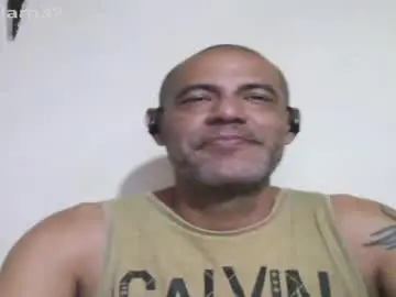 Chaturbate Live Porn of retlam37