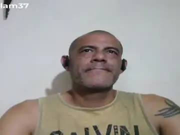 Chaturbate Adult Video Chat of retlam37