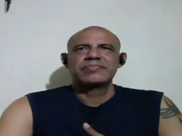 Chaturbate Watch Live Sex Cams of retlam37