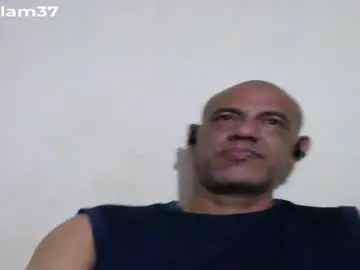 Chaturbate Sex Chat of retlam37