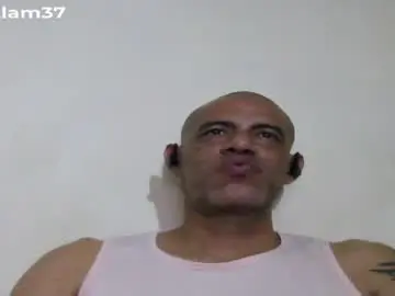 Chaturbate Sex Chat of retlam37