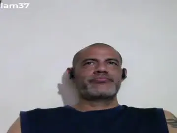 Chaturbate Free Porn Cam of retlam37