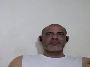 Chaturbate Nude Webcam of retlam37