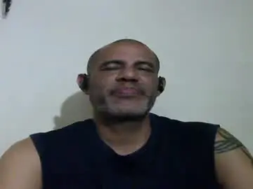 Chaturbate Nude Webcam of retlam37