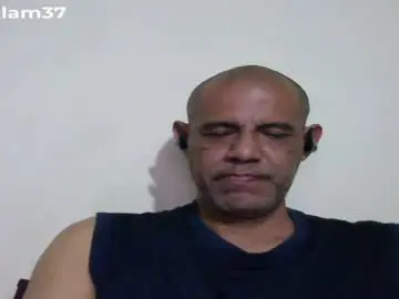 Chaturbate Sex Cam of retlam37