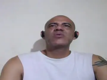 Chaturbate Sex Cam of retlam37