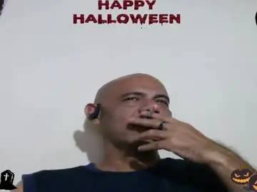 Chaturbate Watch Live Sex Cams of retlam37