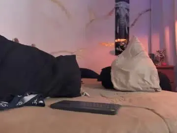 Chaturbate Adult Video Chat of yulianpereira25