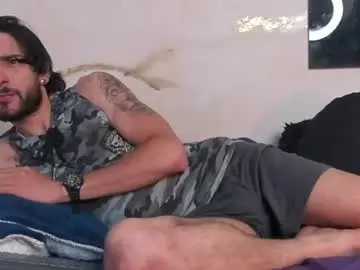 Chaturbate Free Porn Cam of yulianpereira25