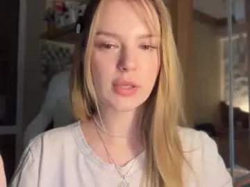 Chaturbate Sex Cam of cyberl0ve_