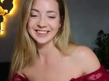 Chaturbate Best live sex cam show of emmi_rosee