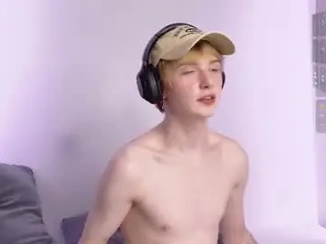 Chaturbate Free Live Porn of kessy_white