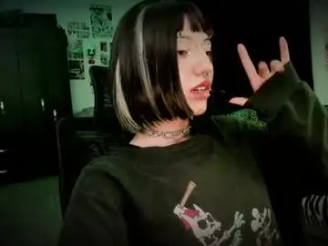 Chaturbate Live Sex Cam of roxy_toxic