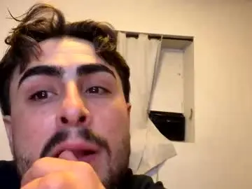 Chaturbate Live Sex Cam of rubenzaragosa09