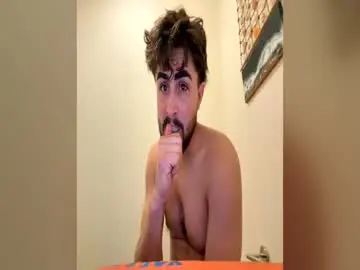 Chaturbate Adult Webcams of rubenzaragosa09