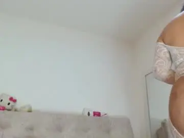 Chaturbate Free Live Porn of sasha_creamy
