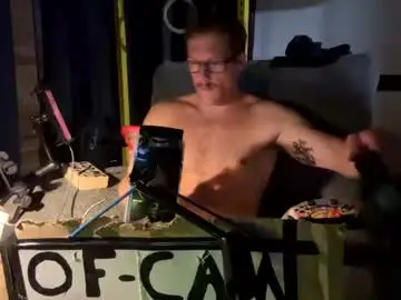 Chaturbate Watch Live Sex Cams of sillydillynewfie