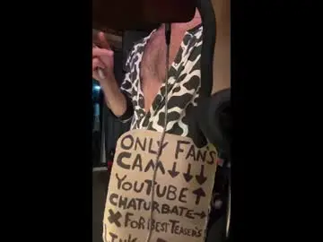 Chaturbate Adult Webcams of sillydillynewfie