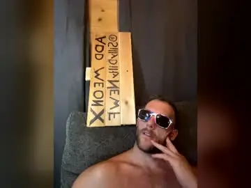 Chaturbate Live Sex Cam of sillydillynewfie