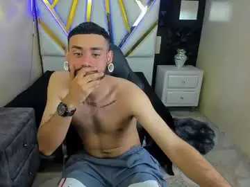 Chaturbate Best live sex cam show of brunocarzon