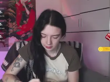 Chaturbate Live Sex Cam of calmlilly