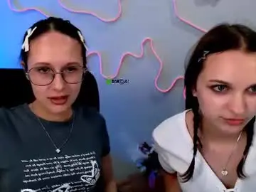Chaturbate Live Sex Cam of emma_bless_