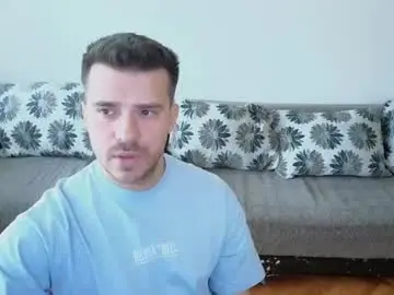 Chaturbate Sex Cam of johnnylove21