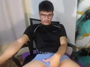 Chaturbate Adult Webcams of naughtyjosh_