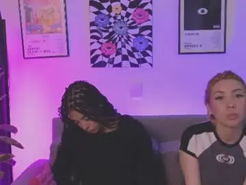 Chaturbate Live Sex of violettgrey_
