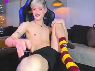 Chaturbate Live Sex Cam of vladhellsing4