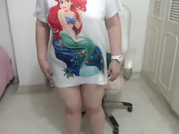 Chaturbate Live Sex of leonela_69