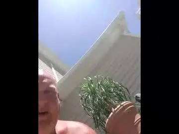 Chaturbate Live Sex Cam of mixeddrink11