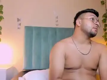 Chaturbate Adult Webcam of paul_and_amber