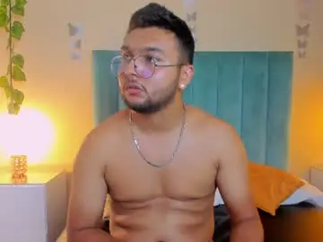 Chaturbate Live Sex of paul_and_amber
