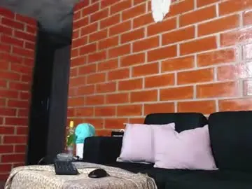 Chaturbate Watch Live Sex Cams of trix_fiore_oficial