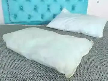 Chaturbate Free Porn Cam of charlie_latino
