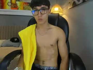 Chaturbate Live Sex Cam of jeremy_job