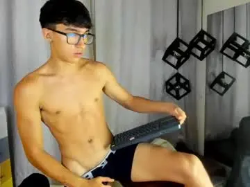 Chaturbate Live Sex Cam of jeremy_job