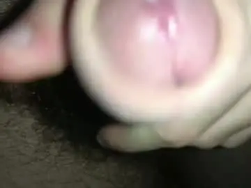 Chaturbate Live Sex Cam of kuroikenshi66