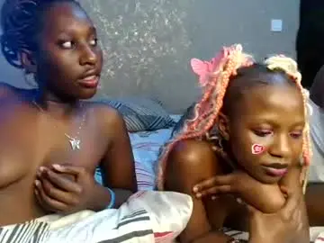 Chaturbate Sex Cam of lalisa_manobal