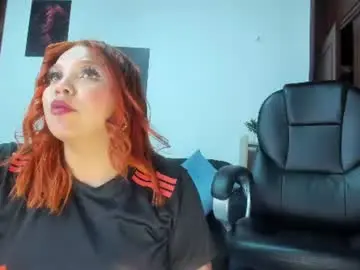Chaturbate Live Sex Cam of pamelaqueen_1