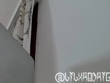 Chaturbate Free Porn Cam of dondehaypelohayalegria