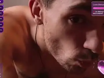 Chaturbate Live Sex Cam of jackdesfeux