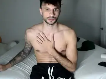 Chaturbate Watch Live Sex Cams of papijakey