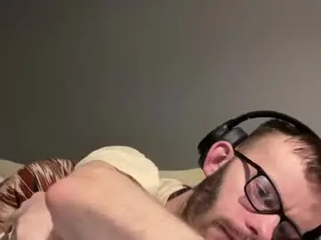 Chaturbate Live Sex Cam of j_ddog