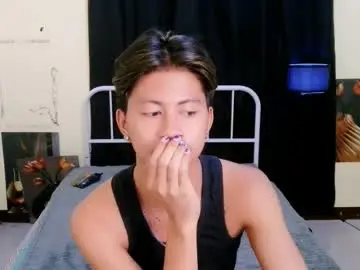 Chaturbate Live Sex of hugecockcum69